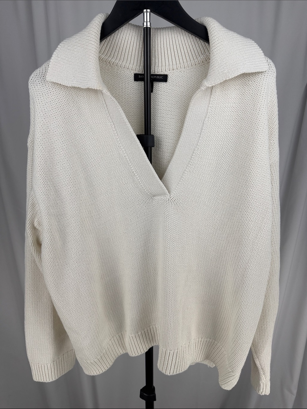 Banana Republic Ivory Oversized Collared V-Neck Sweater XL